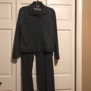 2 pc ladies suit